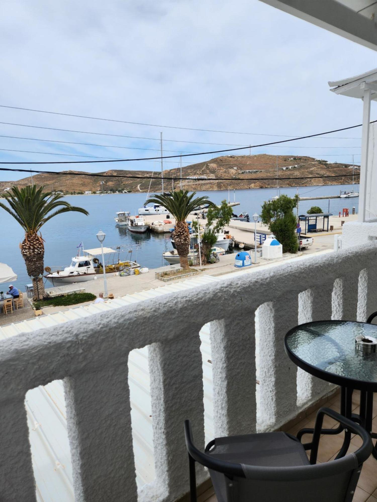 Eleios Hotel Serifos Livadi  Eksteriør billede